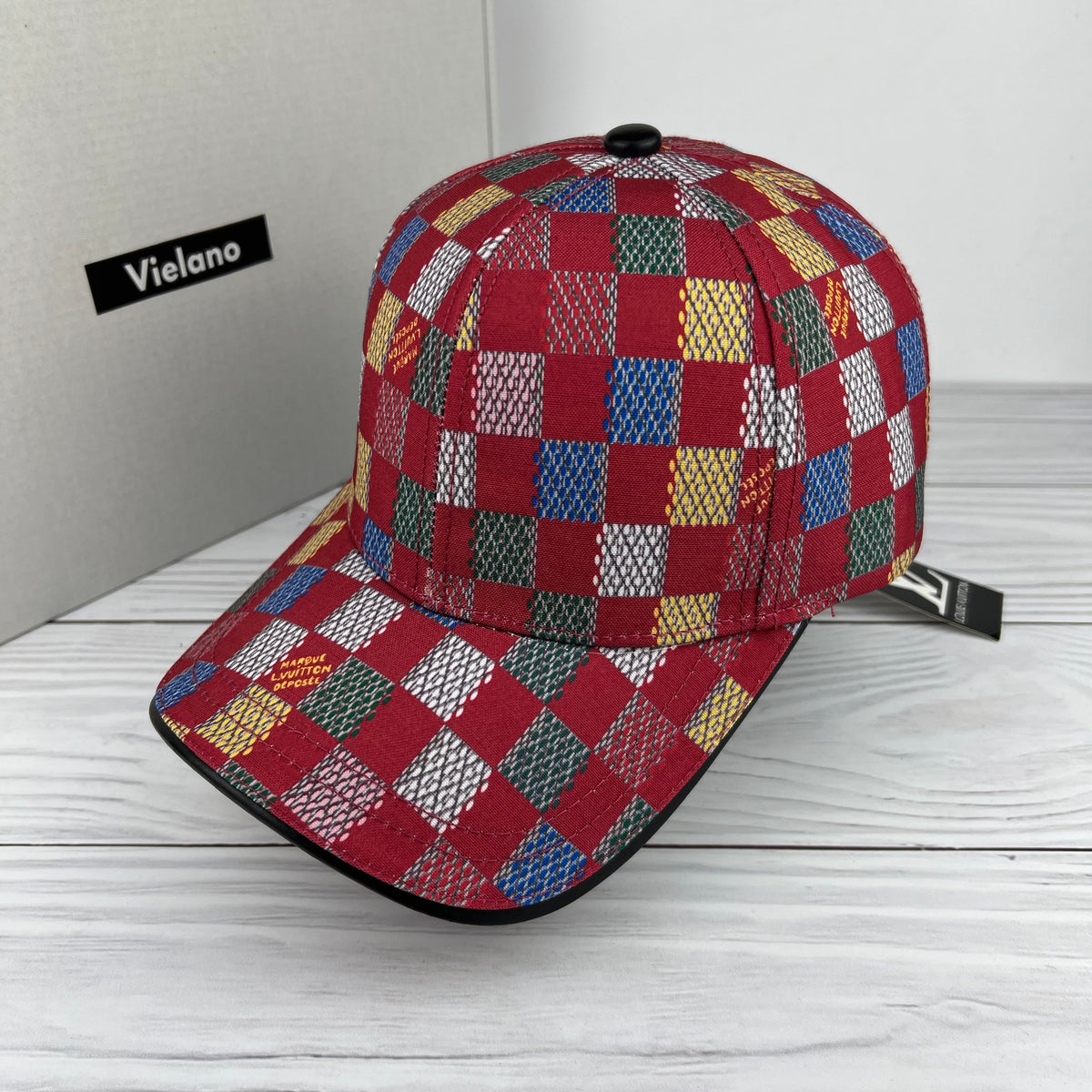 CASQUETTE LV SUPER QUALITÉ VN-710