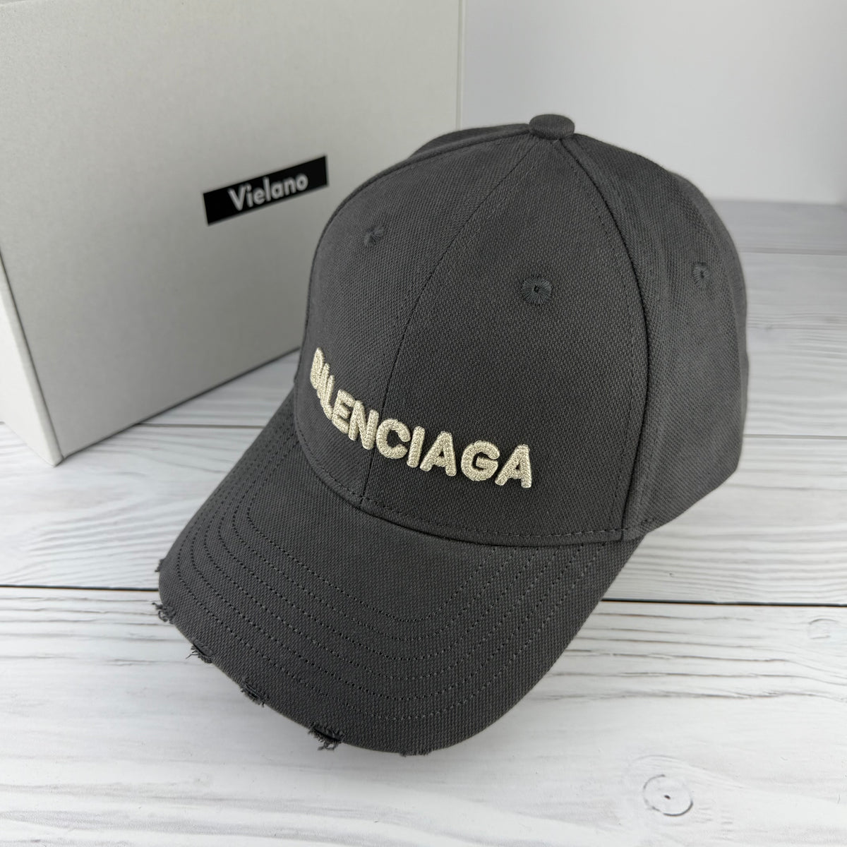 CASQUETTE BALENCIAGA SUPER QUALITÉ VN-393