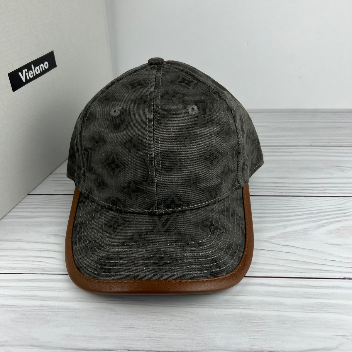 CASQUETTE LV QUALITÉ PREMIUM VN-709
