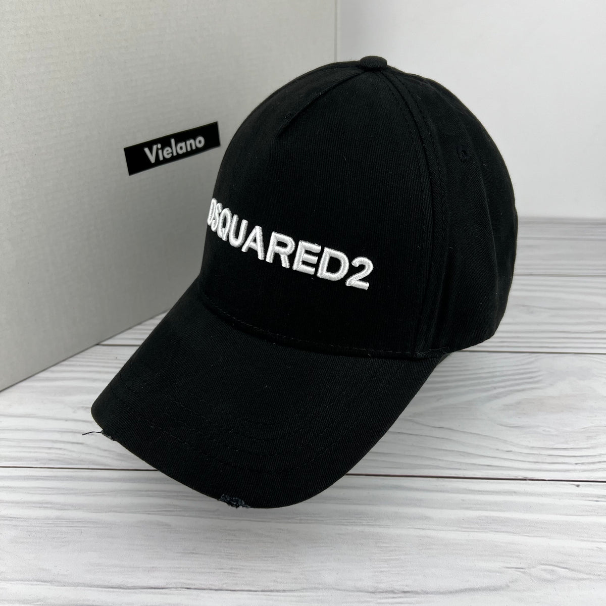 CASQUETTE DSQUARER2 SUPER QUALITÉ VN-675