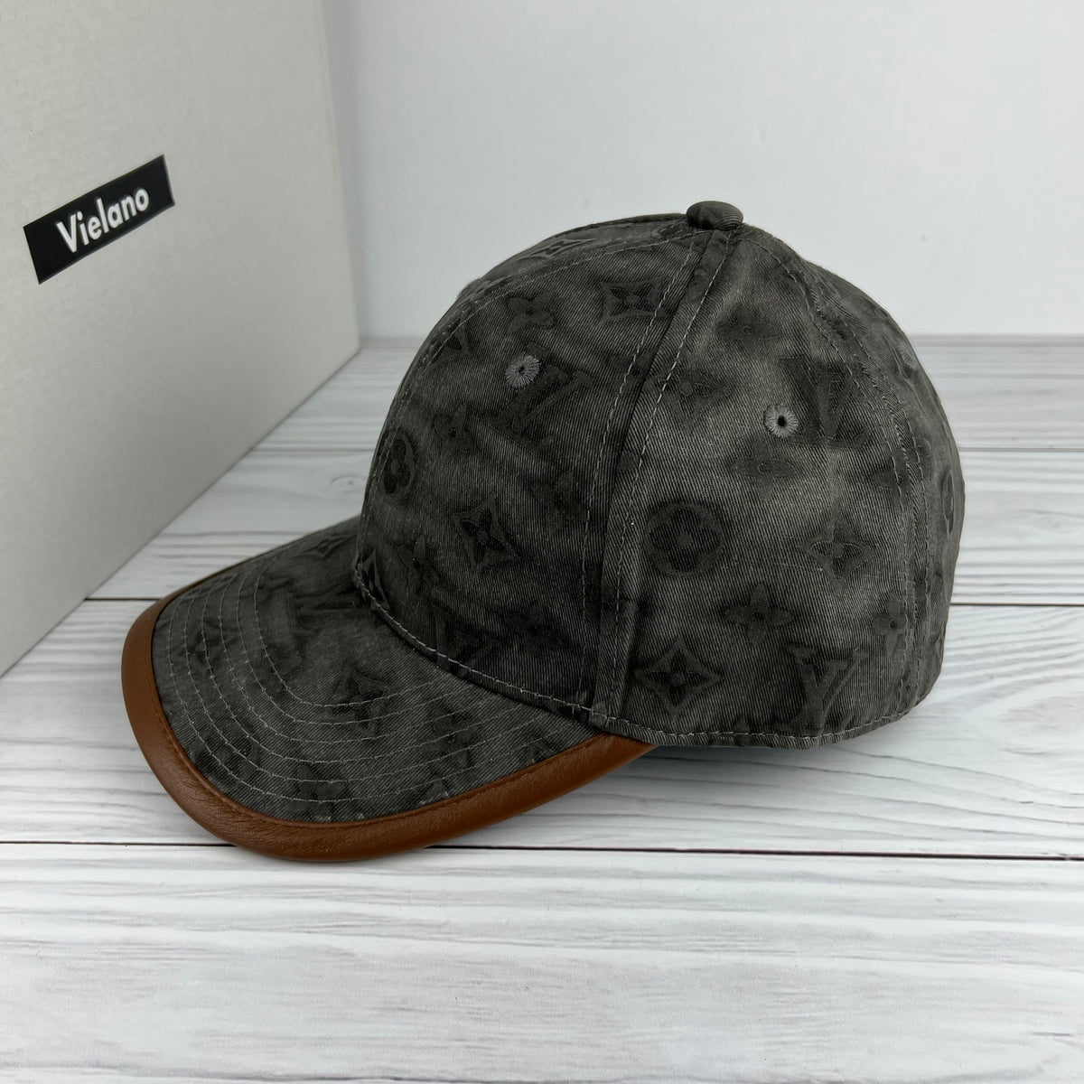 CASQUETTE LV QUALITÉ PREMIUM VN-709