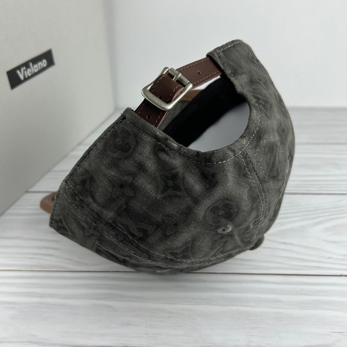 CASQUETTE LV QUALITÉ PREMIUM VN-709
