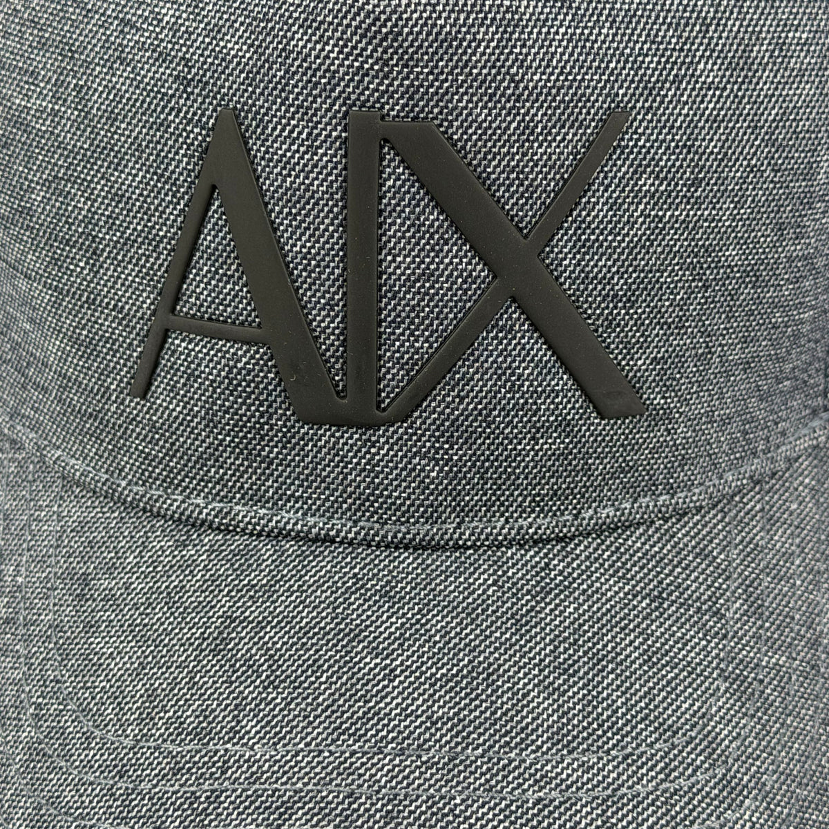 CASQUETTE ARMANI SUPER QUALITÉ VN-594