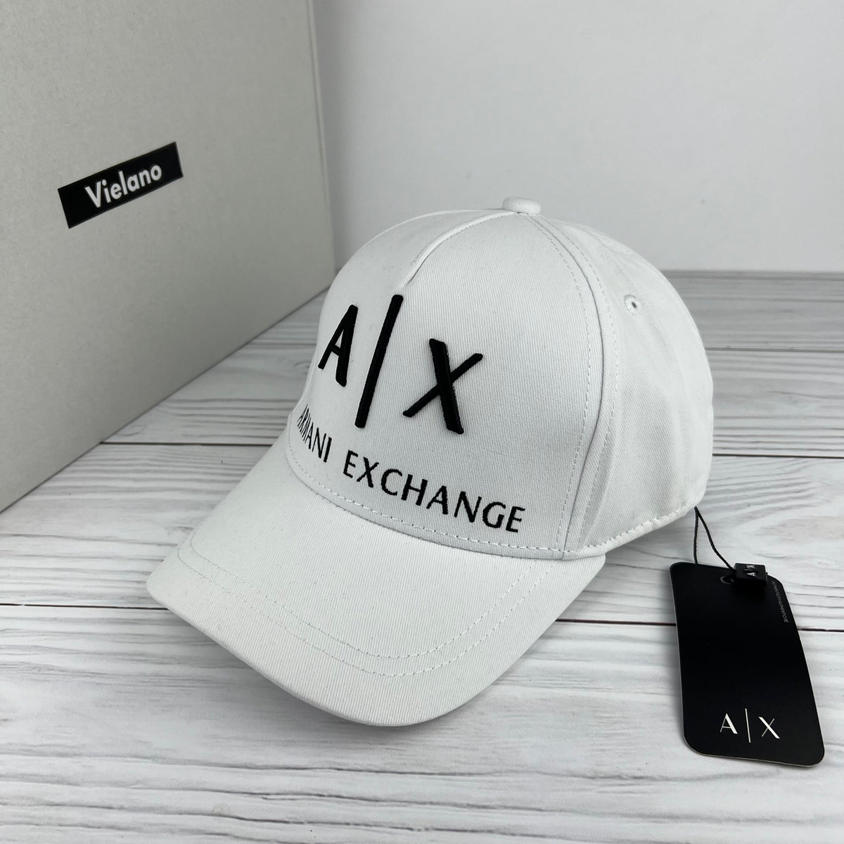 CASQUETTE ARMANI AX SUPER QUALITÉ VN-726