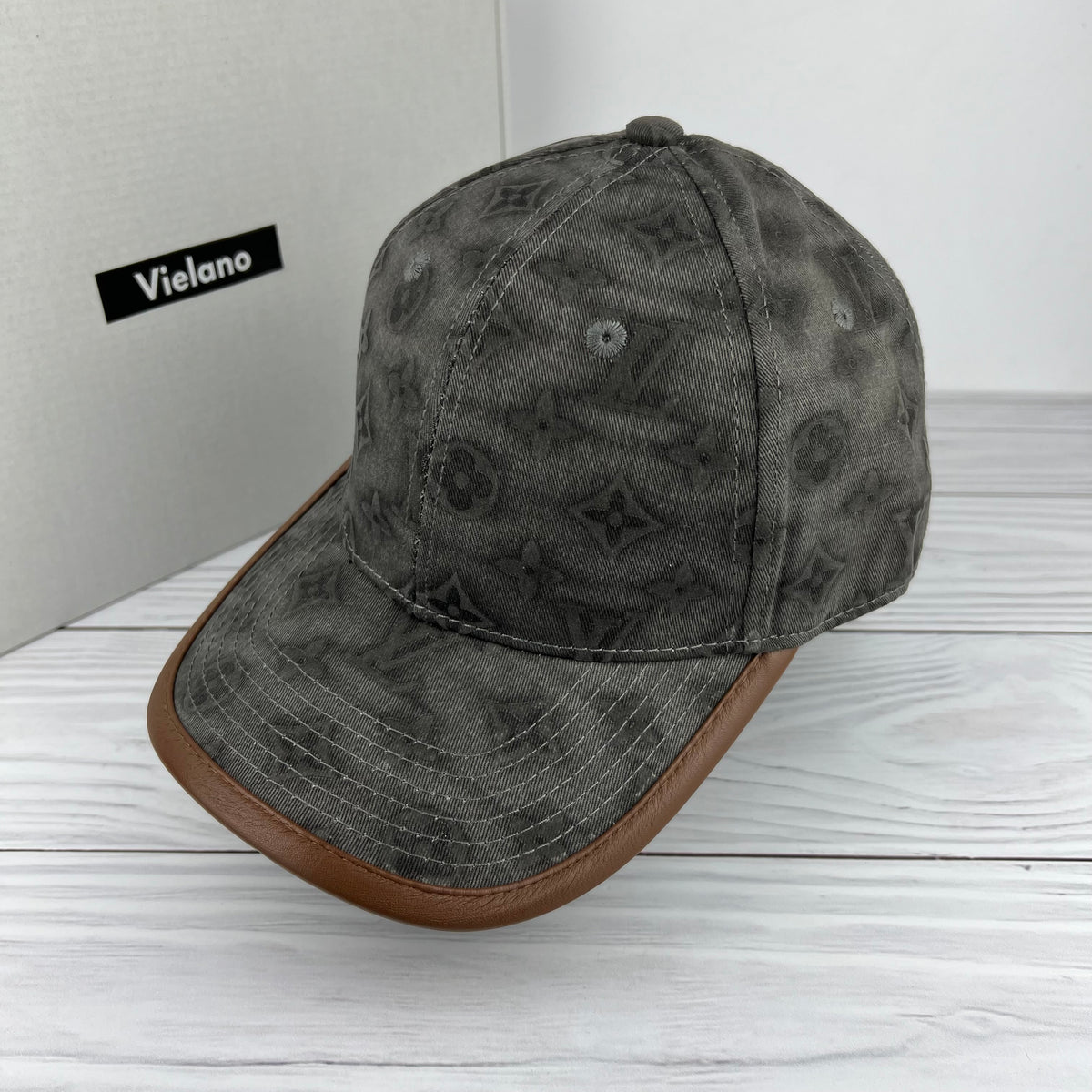 CASQUETTE LV QUALITÉ PREMIUM VN-709