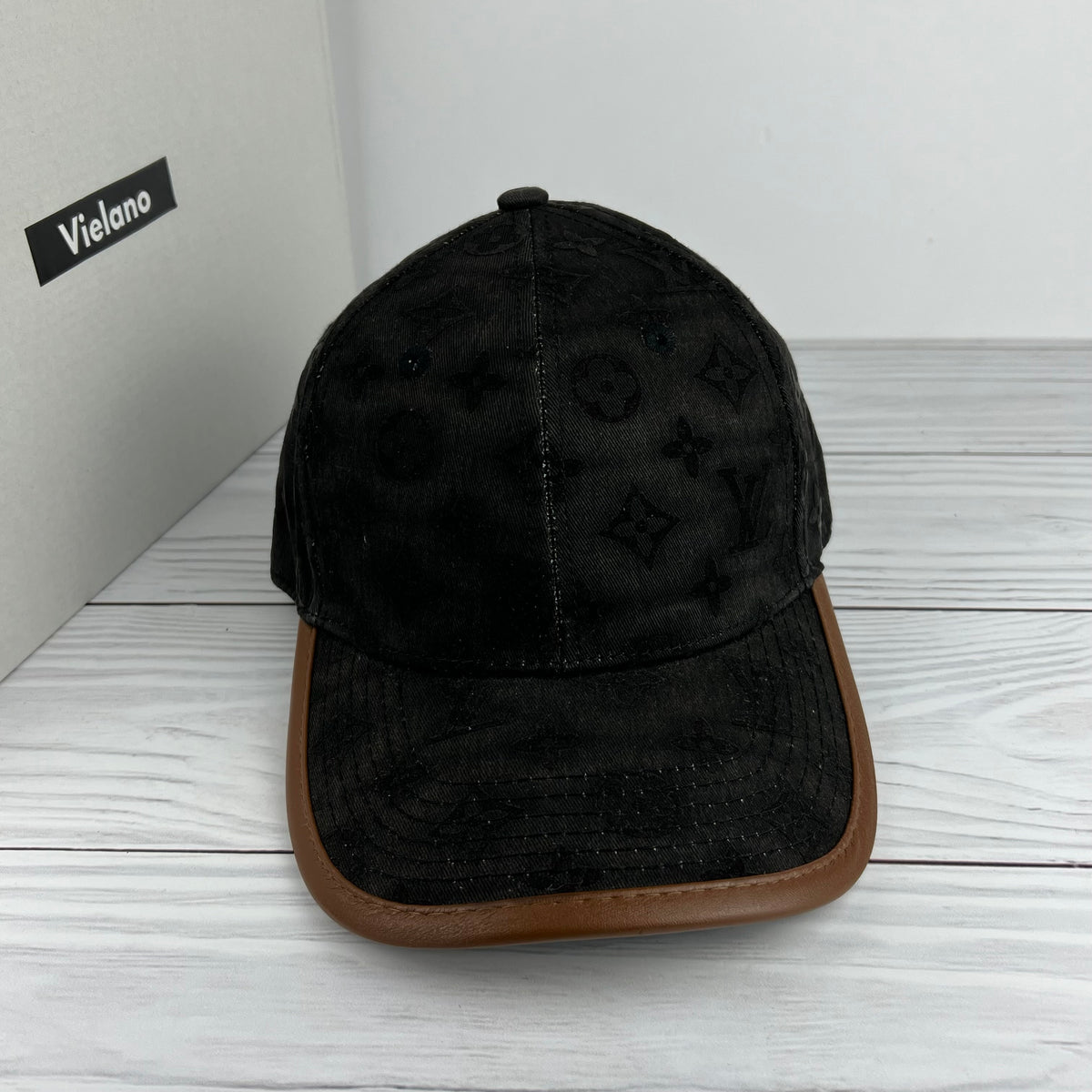 CASQUETTE LV QUALITÉ PREMIUM VN-708
