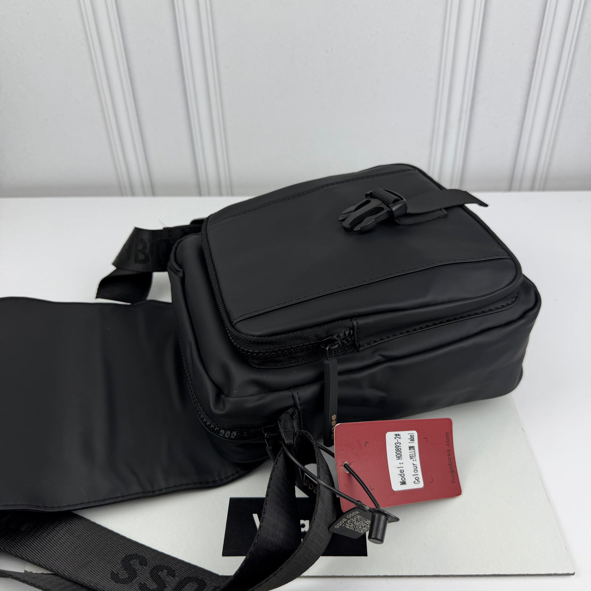 SACOCHE HUGO BOSS QUALITÉ PREMIUM VN-612