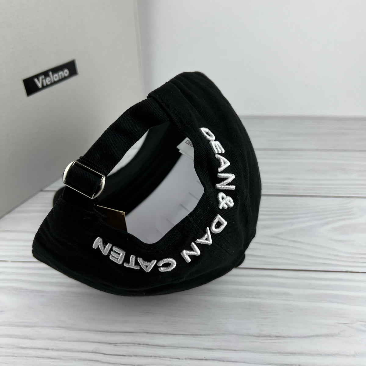 CASQUETTE DSQUARER2 SUPER QUALITÉ VN-675