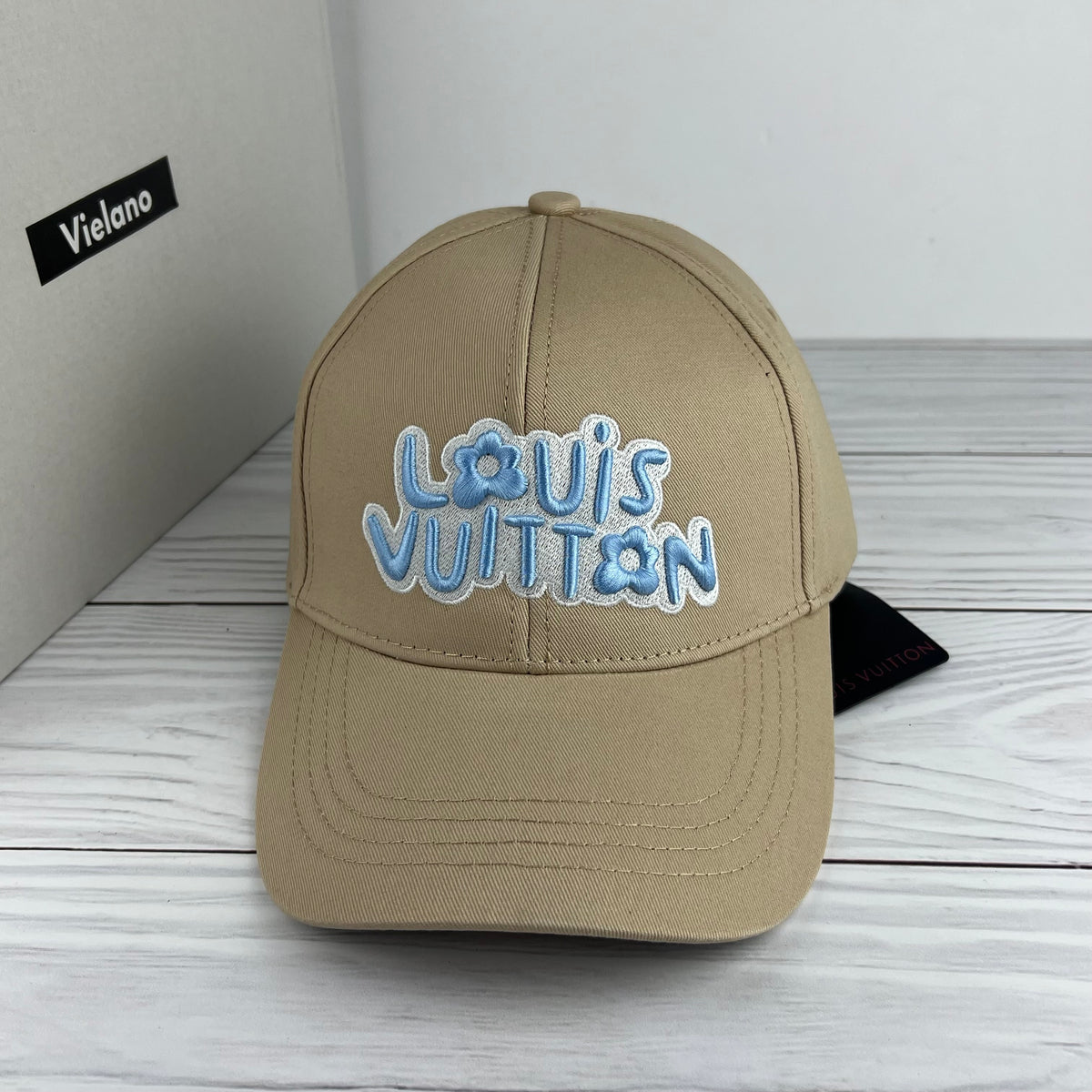 CASQUETTE LV QUALITÉ PREMIUM VN-705