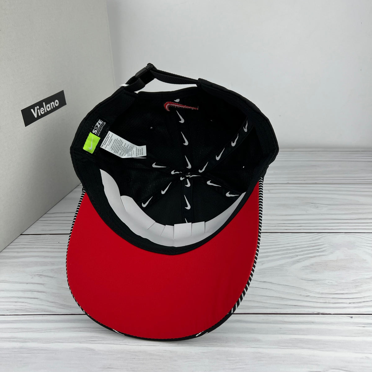 CASQUETTE NIKE TN AIR QUALITÉ PREMIUM VN-672